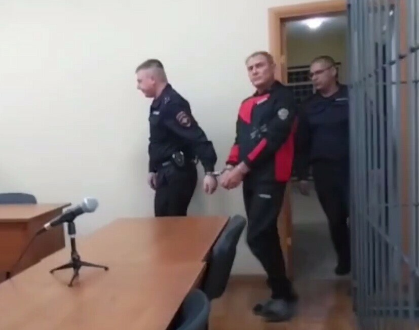 Водителя вахтовки который в пьяном состоянии устроил ДТП арестовали видео 