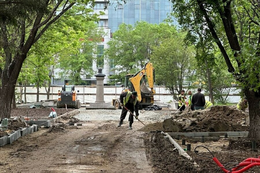 В Благовещенске готовят к открытию несколько обновленных территорий Ход строительства оценил мэр фото