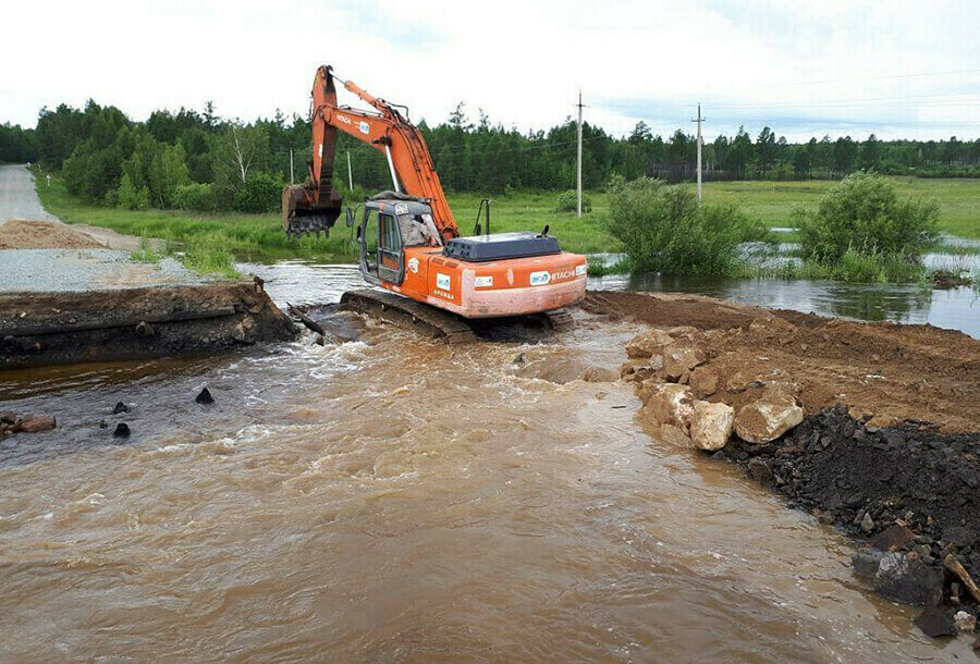 Амурской области правительство выделило 300 миллионов рублей на дороги