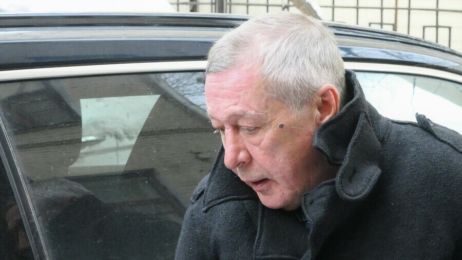 Стало известно где сыграет свой первый спектакль актер Михаил Ефремов