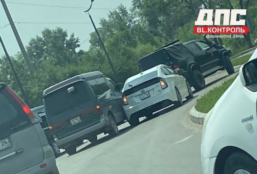 ДТП на калининском кольце осложнило движение в Благовещенске 