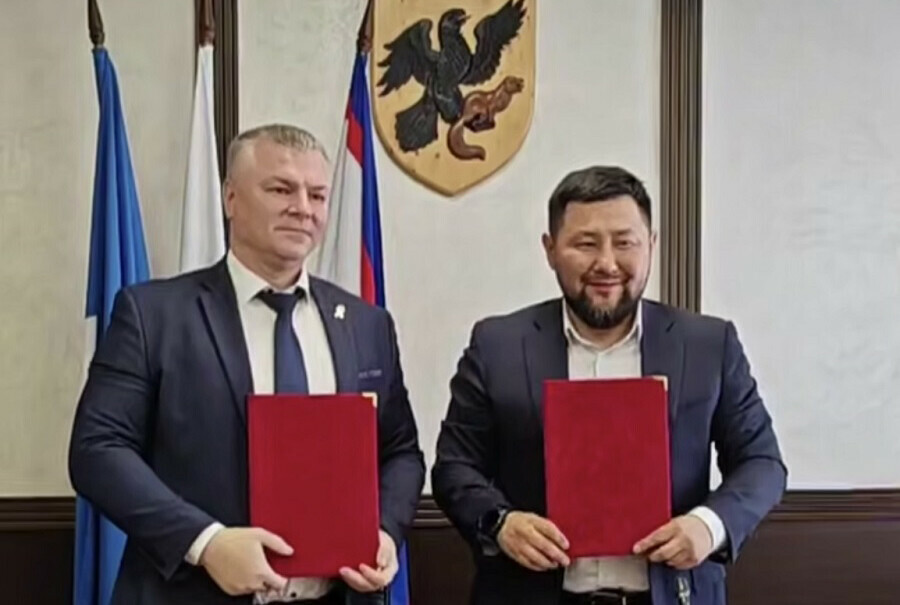 Подписано соглашение о партнерстве первый заммэра Благовещенска встретился с мэром Якутска