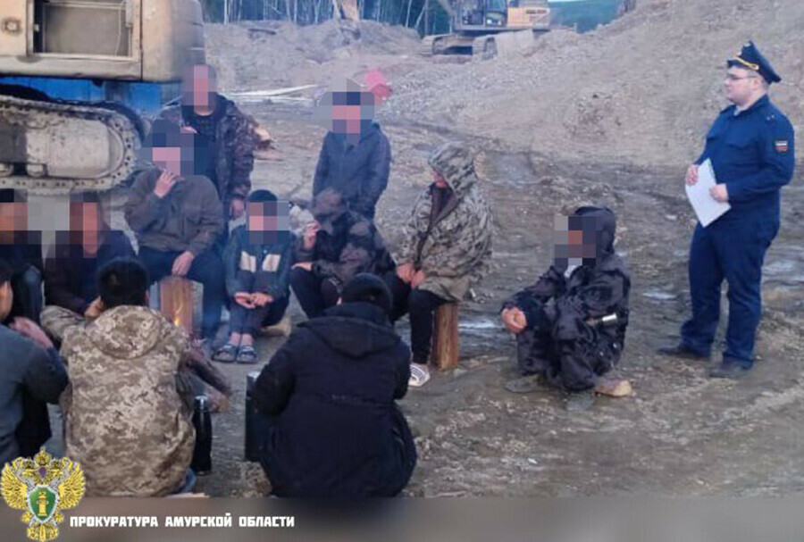 Из Амурской области выдворят иностранцев незаконно добывавших золото