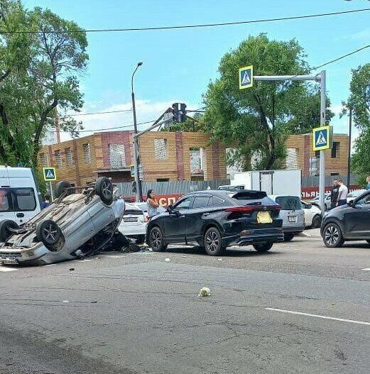 В Госавтоинспекции прокомментировали ДТП с участием пяти автомобилей в центре Благовещенска