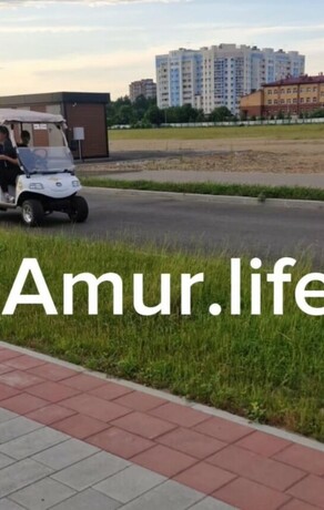Гуляющих в районе Серебряной мили Благовещенска просят срочно покинуть территорию изза следов медведя