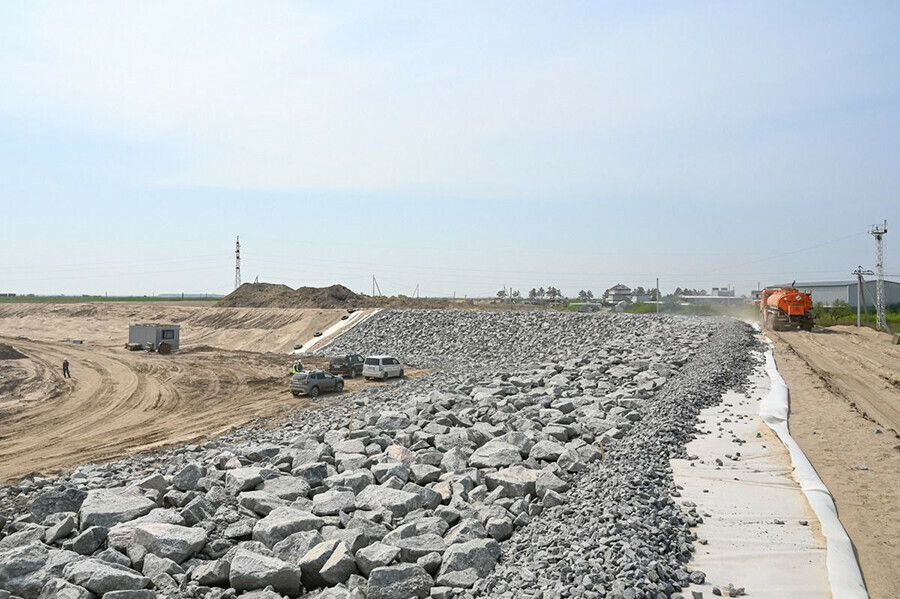 Еще 35   и долгожданная дамба в Амурской области будет построена