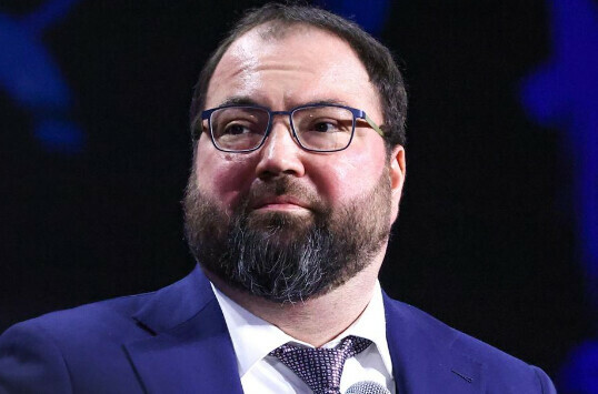 Минцифры выявило 56 человек на которых оформлено 12 миллиона симкарт
