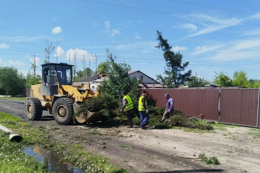 В Белогорском округе после стихии попрежнему люди остаются без электроснабжения фото 