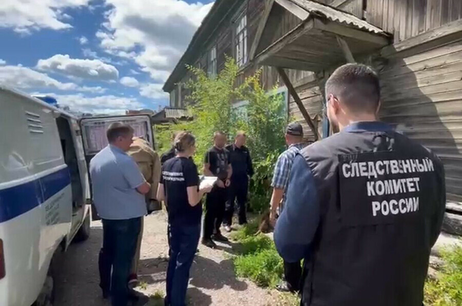 Амурчанин пришел к соседке за сигаретами и убил ее