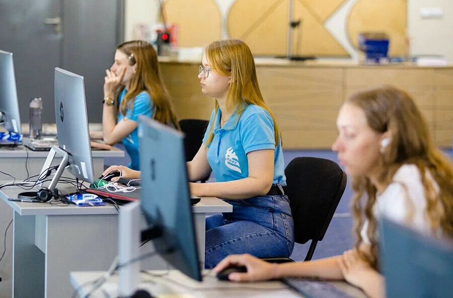 Рекордное количество заявлений подали абитуриенты в Дальневосточный университет
