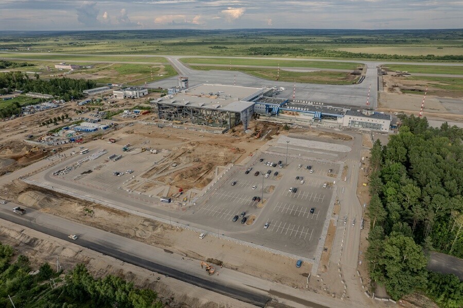 Терминал строящегося аэропорта Благовещенска обзавелся телетрапами Назван примерный срок открытия фото