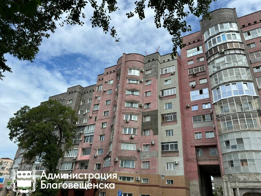 Безопасность сохранение наследия и эстетика как в Благовещенске продвигается дорогостоящий ремонт фасадов домов и зданий