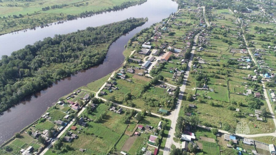Сотрудники МЧС мониторят населенные пункты где возможно подтопление изза сбросов на Зейской ГЭС фото видео