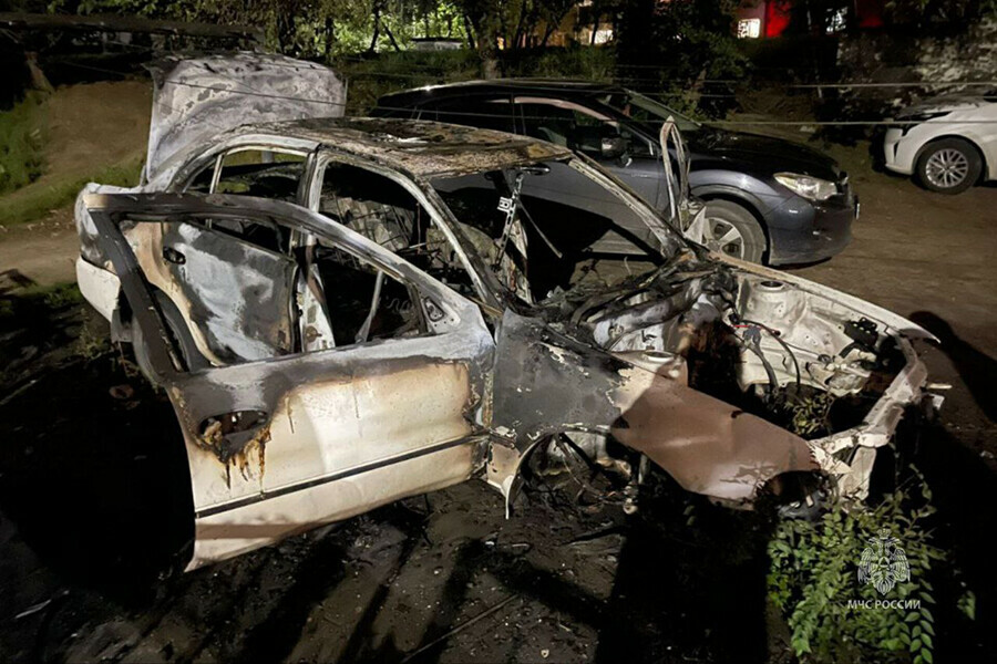 Автомобиль сгорел в Благовещенске