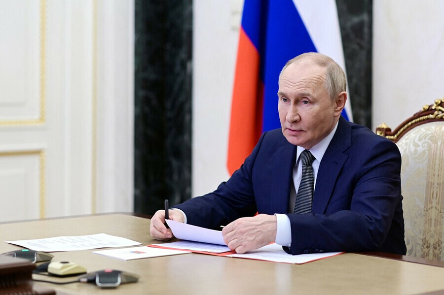 Президент Путин прилетел на Дальний Восток