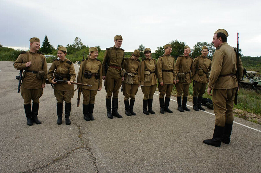 С полигона ДВОКУ благовещенцы перенеслись на поля Великой Отечественной фото