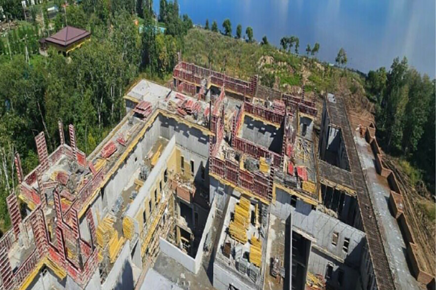 Строящееся в Благовещенске современное соцучреждение обещают сдать в следующем году