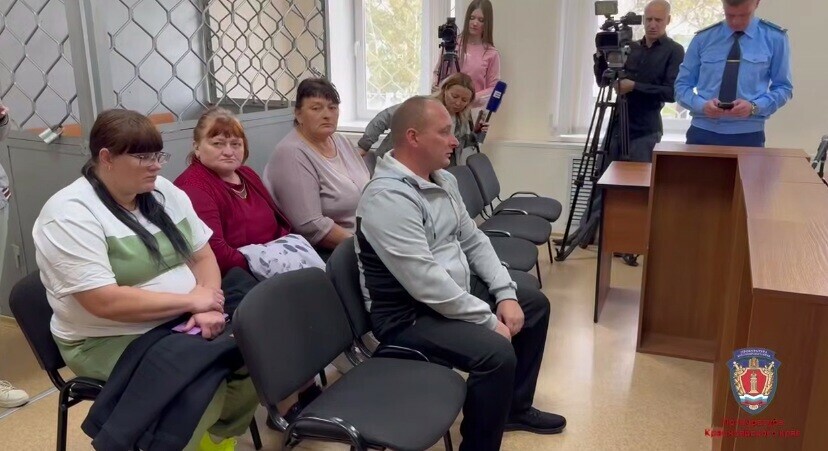 Отца детей погибших от дихлофоса приговорили к условному сроку