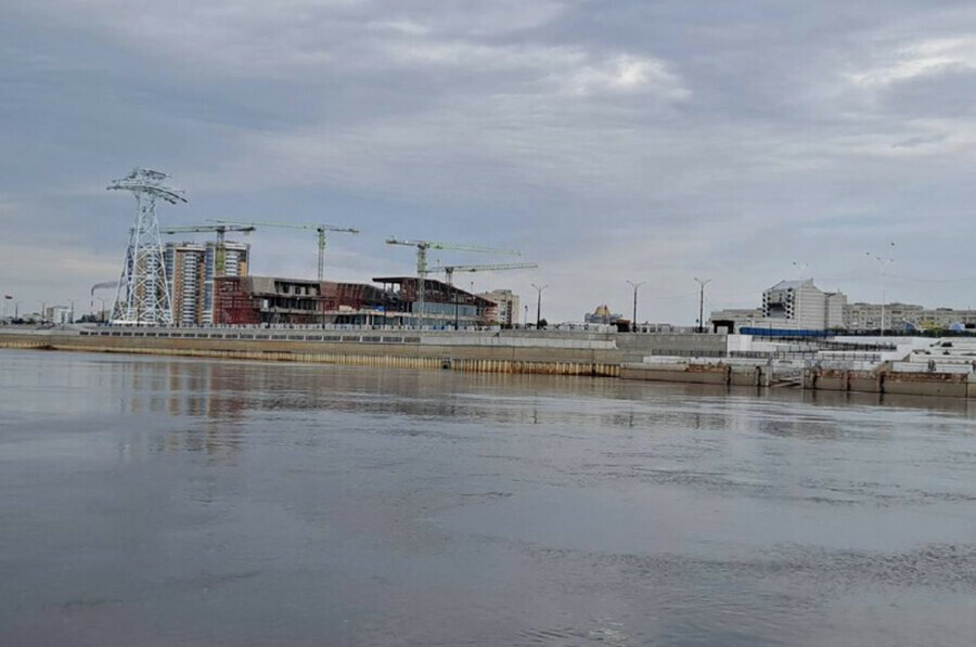 Biang на подвесной дороге между Хэйхэ и Благовещенском начали натягивать канаты