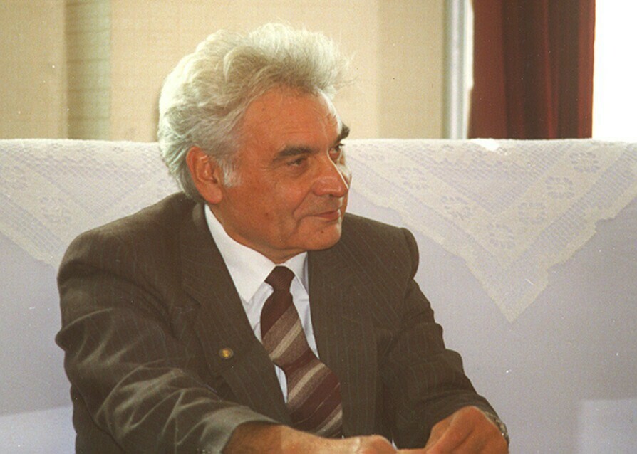 На здании в центре Благовещенска установят доску в память о выдающемся амурчанине