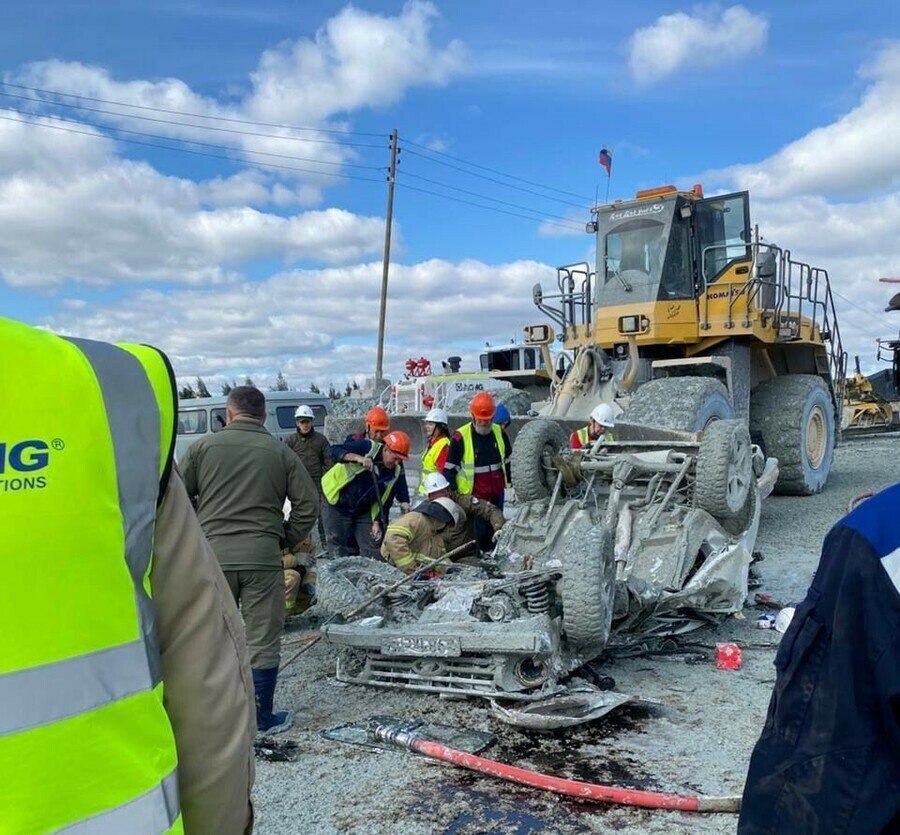 Соцсети на руднике БелАЗ раздавил Ниву