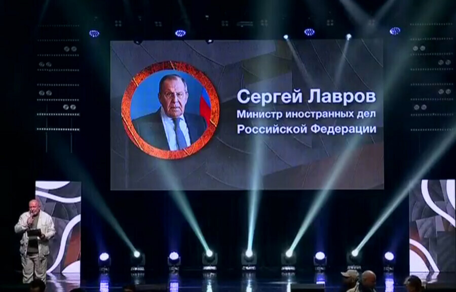 Амурскую осень приветствовали Сергей Лавров Ольга Любимова и Никита Михалков
