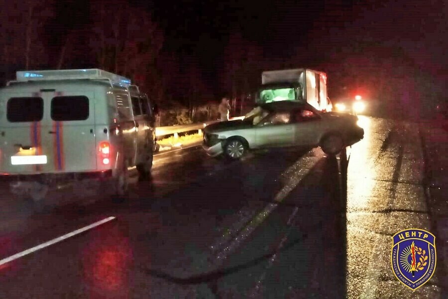 Водитель Toyota Cresta погиб на месте смертельное ДТП произошло на трассе в Приамурье фото 