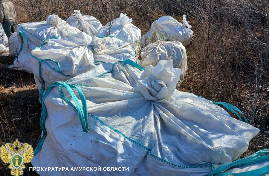 Баллон и домкрат в Приамурье доморощенные Кулибины изготовили аппарат для производства наркотика