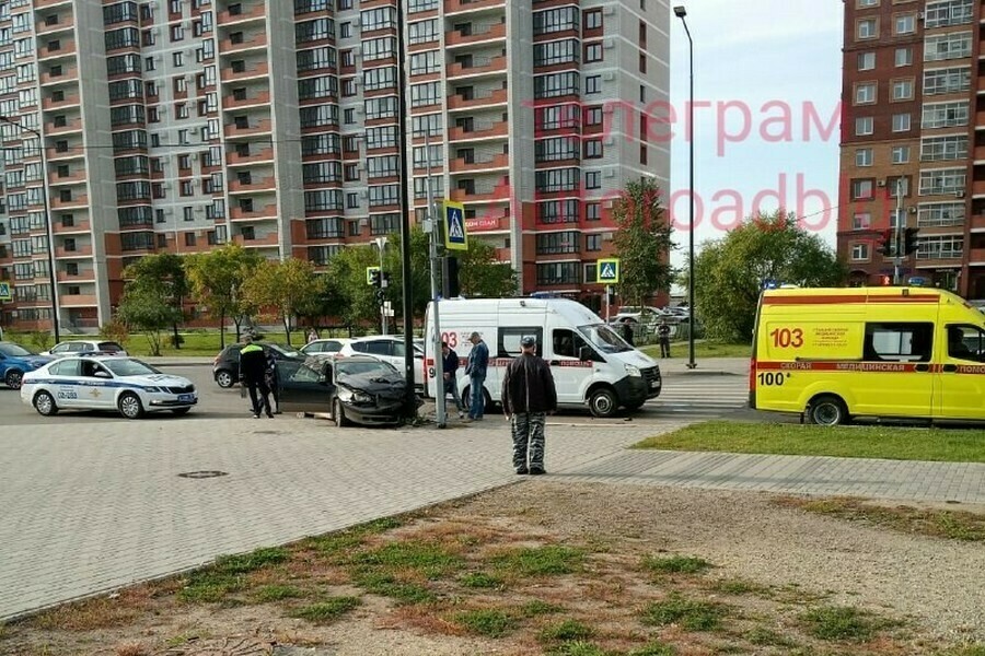 В Госавтоинспекции Благовещенска рассказали подробности утреннего жесткого ДТП в микрорайоне 