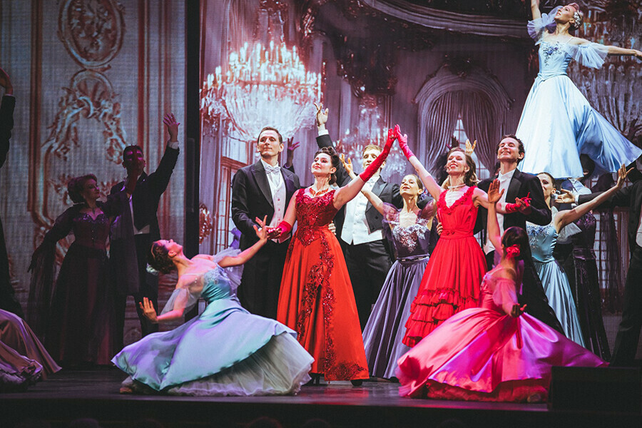 Любимый амурчанами театр приезжает в Благовещенск видео