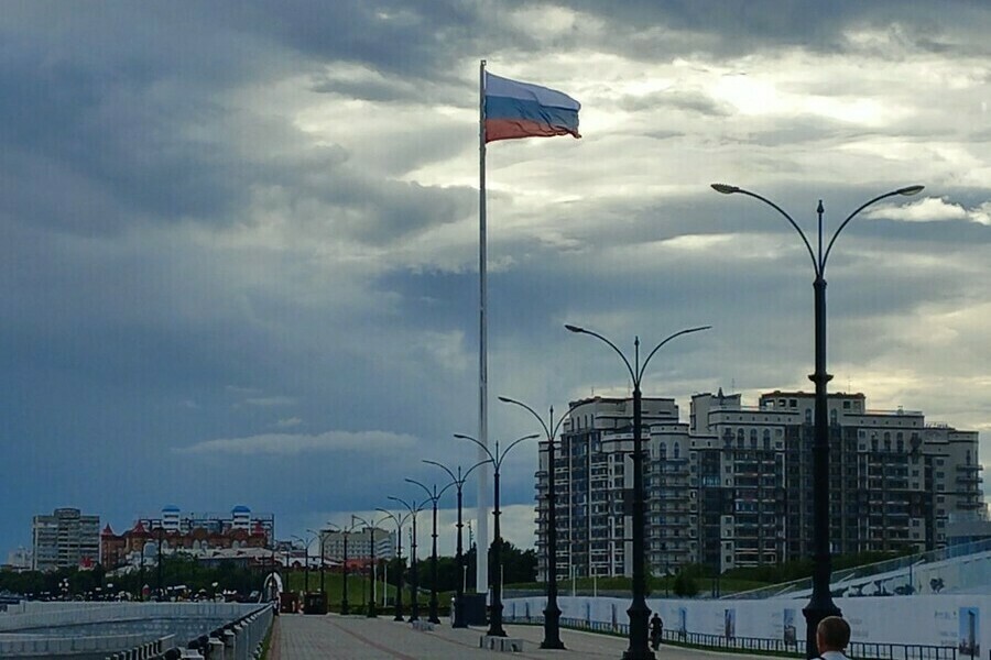 В Приамурье прогнозируют сильный ветер введен желтый уровень опасности 