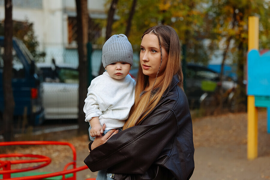 Семьи в Амурской области получают средства маткапитала как ежемесячную выплату