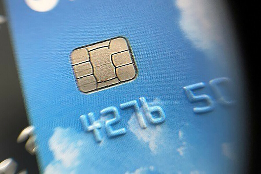 В Приамурье развивают услугу по снятию денег с карты в магазине