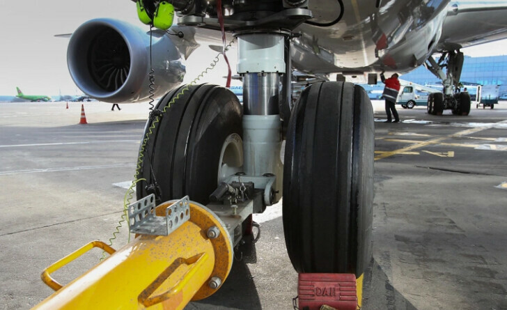 Росавиация и Ространснадзор проверят 51 авиакомпанию самолеты стареют