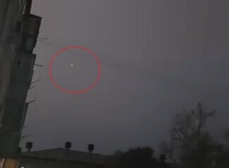 Жителей центра Благовещенска встревожил дрон видео