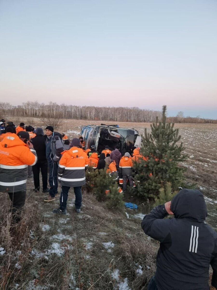 В Свободненском районе опрокинулся автобус с 48 пассажирами