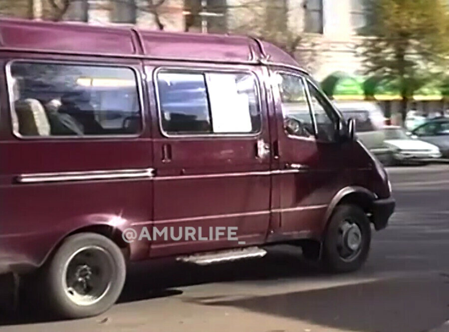 ЛиАЗы корейские микрики и рафики Общественный транспорт Благовещенска в 2002 году