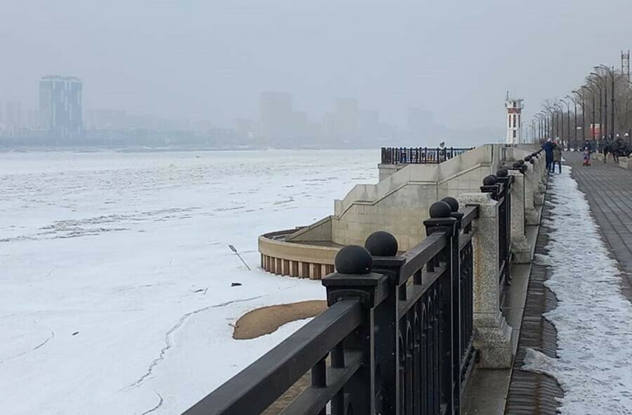 Речные пункты пропуска в Амурской области приостанавливают работу