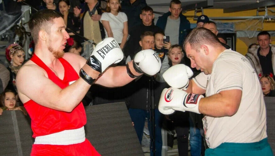 Хабаровский эксдепутат подрался с хирургом в свой день рождения