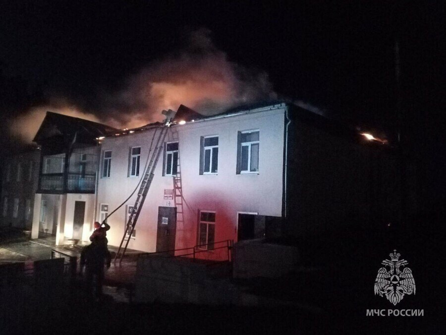 Голуби чуть не сожгли Дом культуры 