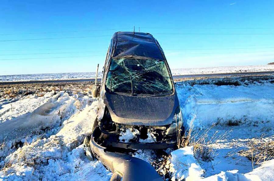 В Амурской области опрокинулась машина пострадал пожилой пассажир