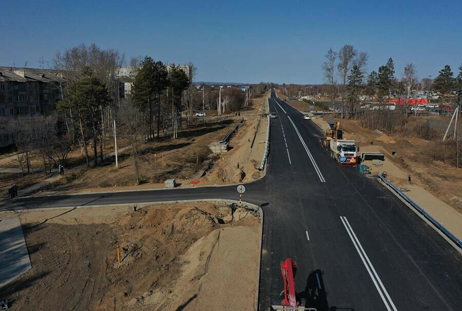 Стало известно когда закончится расширение трассы примыкающей к аэропорту Благовещенска 