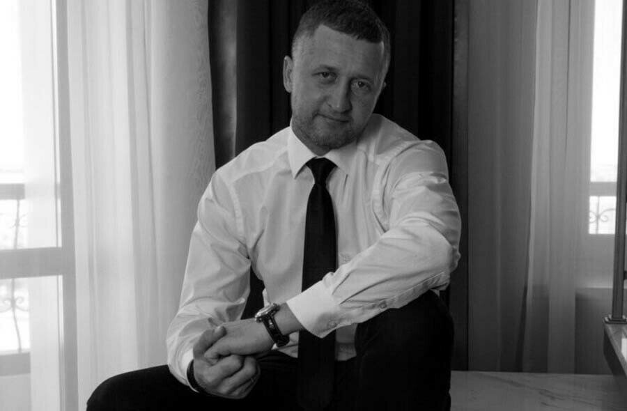 Стало известно где и когда в Благовещенске пройдет прощание с известным ведущим Михаилом Шамотиным