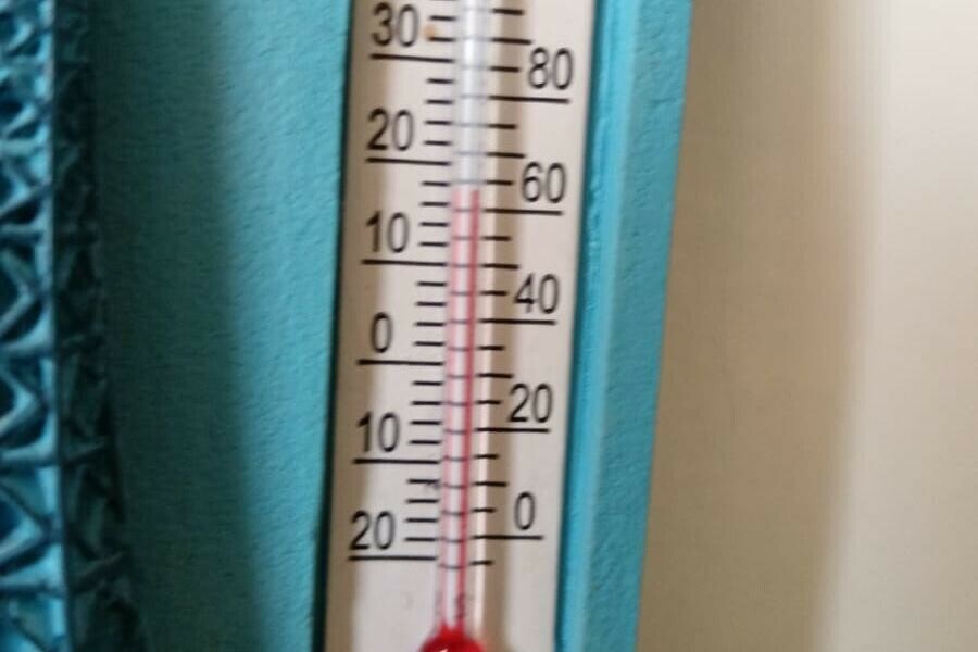 Приезжаю а тут дубак жители дома в Благовещенске мерзнут второй месяц 