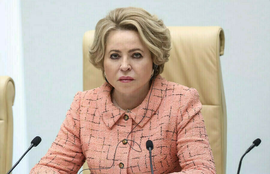 Это должно стать нормой Матвиенко призвала рожать детей сразу после 18 лет