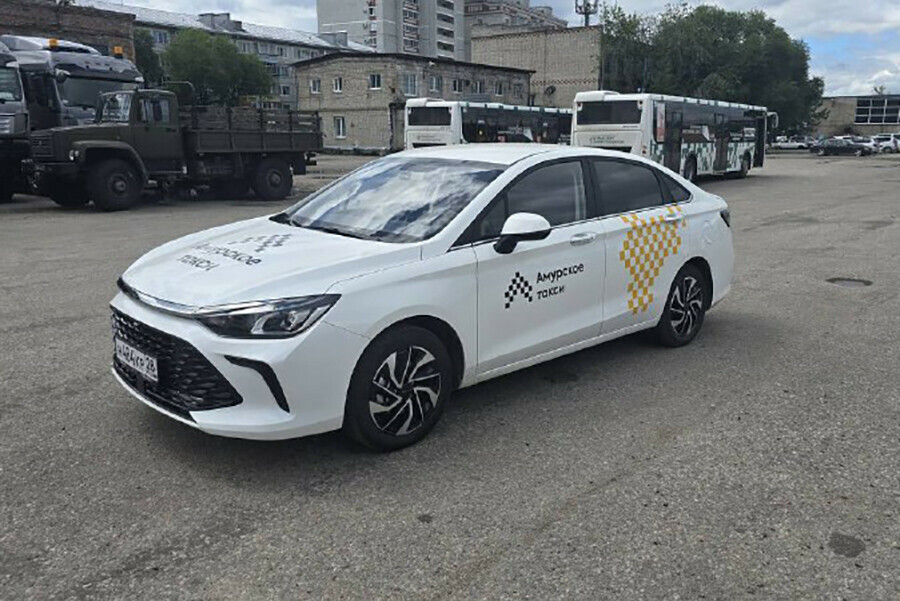 Для парка муниципального такси Благовещенска купят еще 25 автомобилей