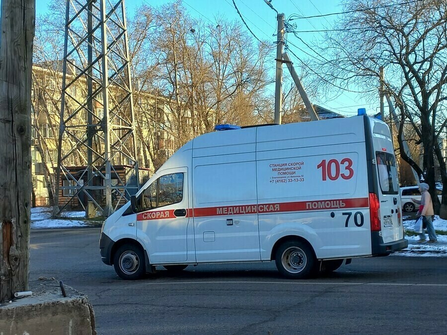 Амурчанка поскользнувшись упала и получила разрыв почки  