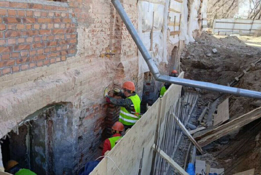 Правительство одобрило инициативу о продаже культурного наследия вместе с участками