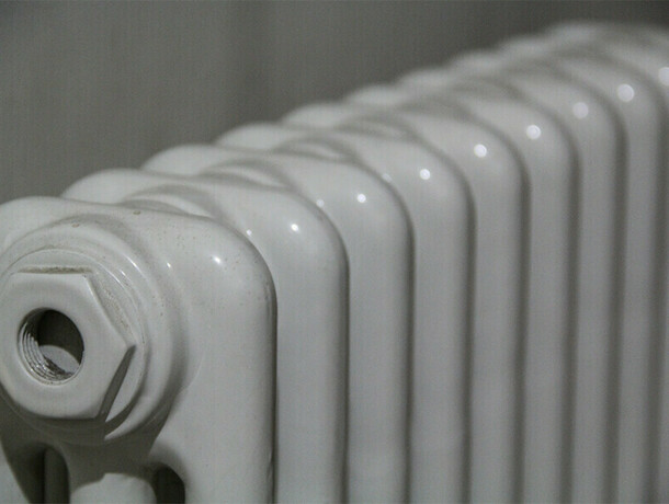 Благовещенцы сообщают о том что третий день живут с холодными батареями Что говорят людям власти видео 