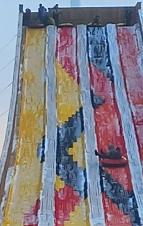 Ну и скорость благовещенцы пришли кататься на новой высокой тюбинговой горке фото видео